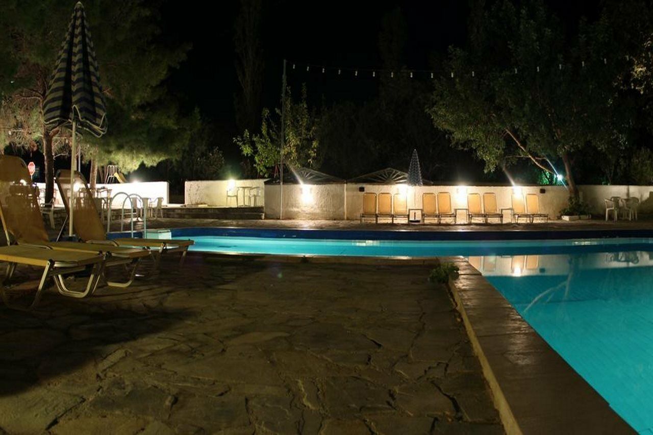Esperides Hotel Ierápetra Exterior foto